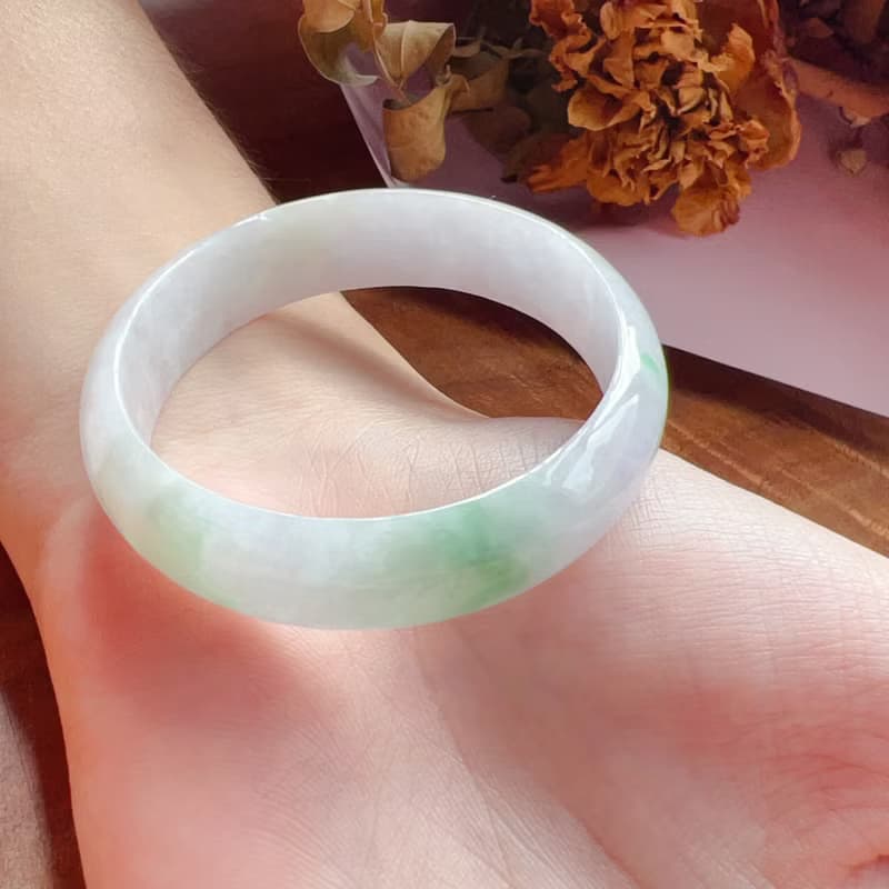 春帶彩翡翠手鐲 | 14圍 | 天然緬甸玉A貨翡翠 | 送禮