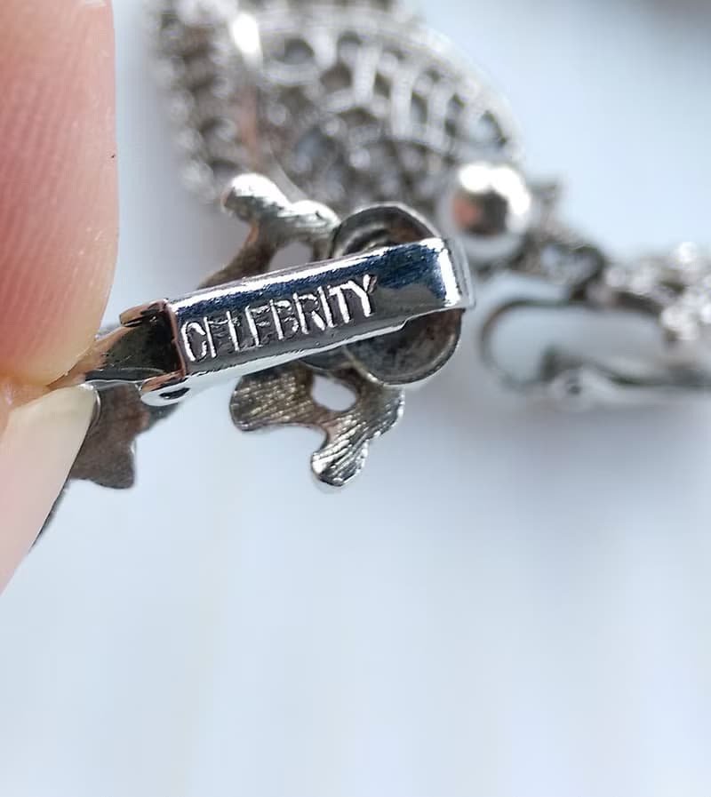 Vintage Jewelry 西洋古董飾品 Celebrity  銀色調 垂墜 夾式耳環