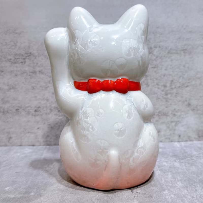 【千福盈門】日本清水燒招財貓 | 花結晶 桃白 千万両 左