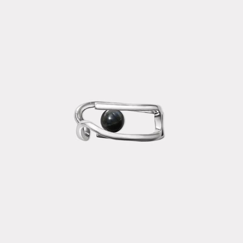 dashbrand DJ01 Paperclip Ear Cuff A - Silver / Black (Tiger Eye) Minimal Jewelry
