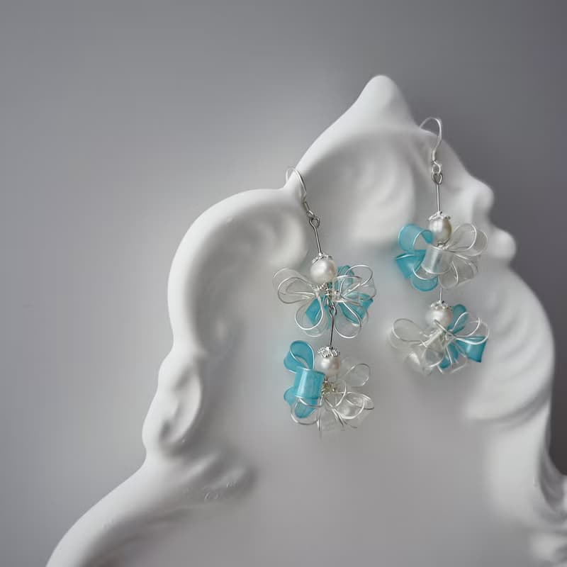 伸縮自在的愛 藍 雙雪球樹脂耳環