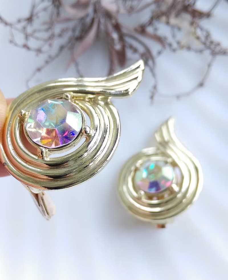 Vintage Jewelry SARAH COV  Aurora Swirl  夾式耳環