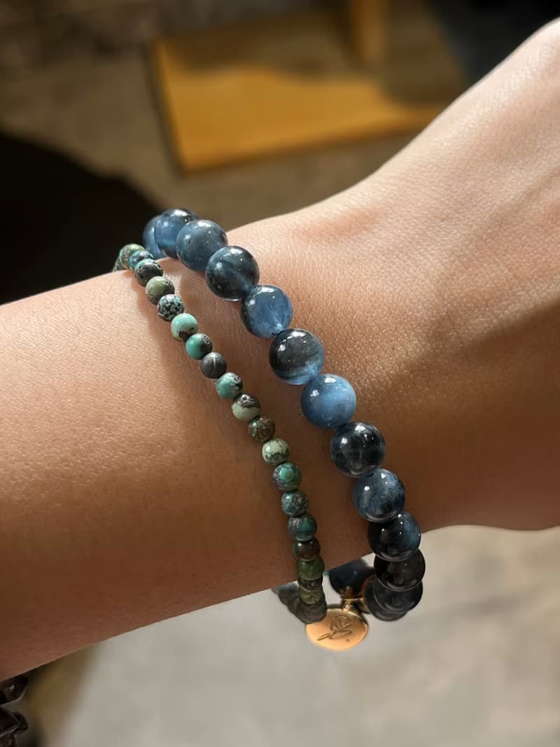 蔚藍墨色。鬼色海藍寶 魔鬼海藍寶 海藍寶 手鍊 手串 手珠 吼輪