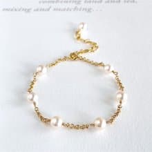 Akoya pearl アコヤパールのステーションブレスレット　7粒