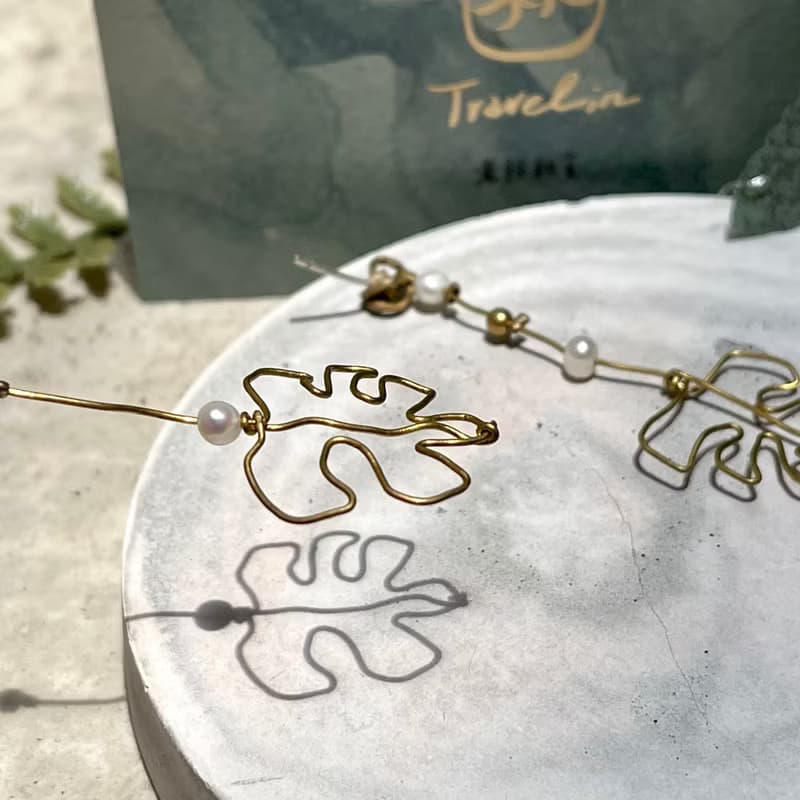 老林雜貨 | 龜背芋系列: 玫瑰銅頭珍珠耳環 (針式 / 夾式)