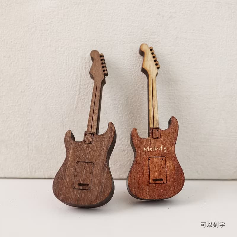 橘紅色電吉他 Fender 仿真電吉他吊飾 鑰匙圈 禮物