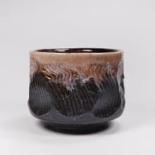 明芽窯 l 雙掛古銅白萩釉刻紋茶碗 陶器 陶藝品 茶具 H6