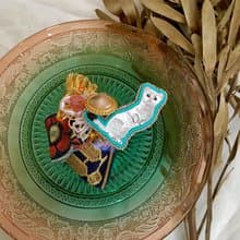 Decorative feathers オコジョ ブローチ