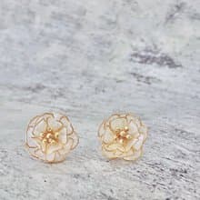 奶油白山茶花  2way手作水晶花耳環/無痛耳夾UV穿搭配件