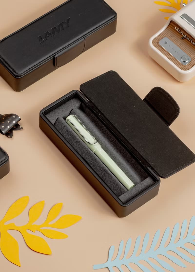 【雷雕免費刻字】LAMY 黑色 皮革筆盒 / SAFARI  - PASTEL (多選)