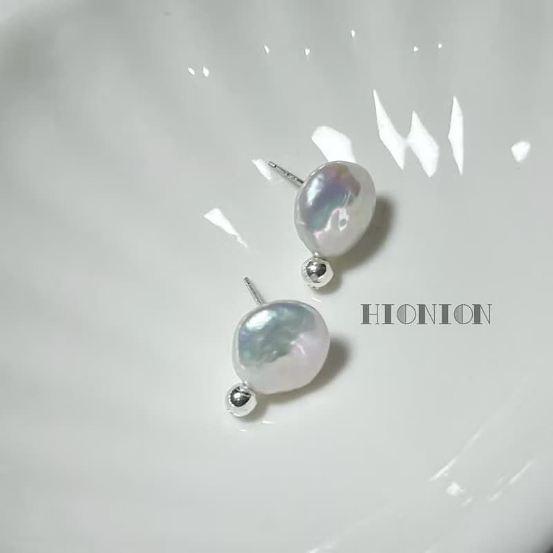 Hi Onion天然淡水圓紐扣珍珠極簡S925銀耳釘超亮高級耳夾
