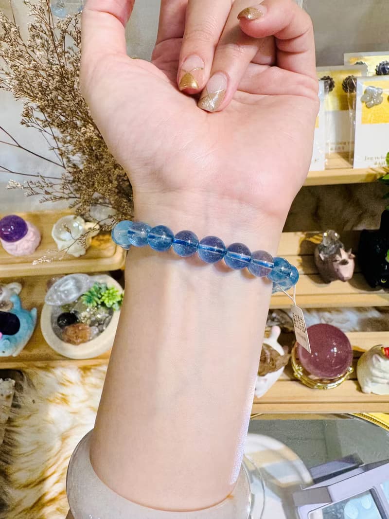 精品級冰體天空藍海藍寶8.4-8.7mm19.57g平衡情緒減緩壓力溝通力