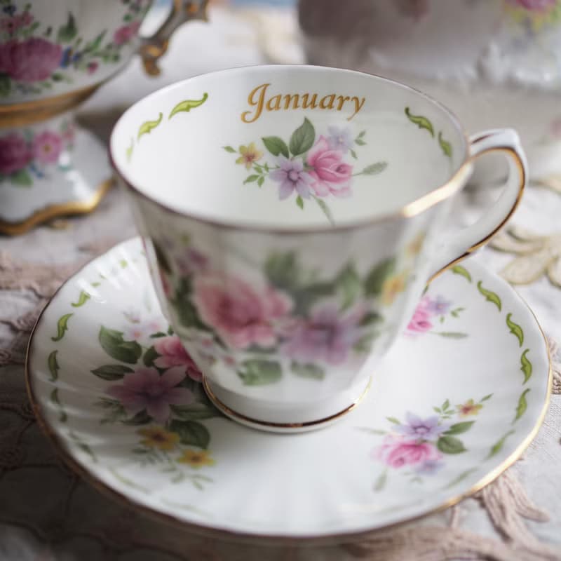 英國復古 Duchess 優質骨瓷 1月份 茶杯碟