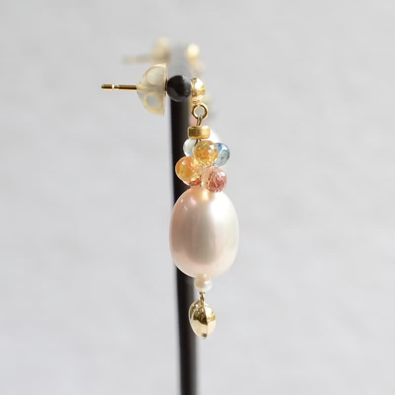 Heart and Briolette Cut花式藍寶石和珍珠耳環 日本製造 耳夾耳