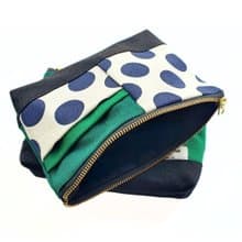 手拿包 Canvas pouch bag green color YKK zipper 化妝包/收納袋