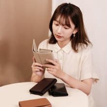 極簡知性中夾