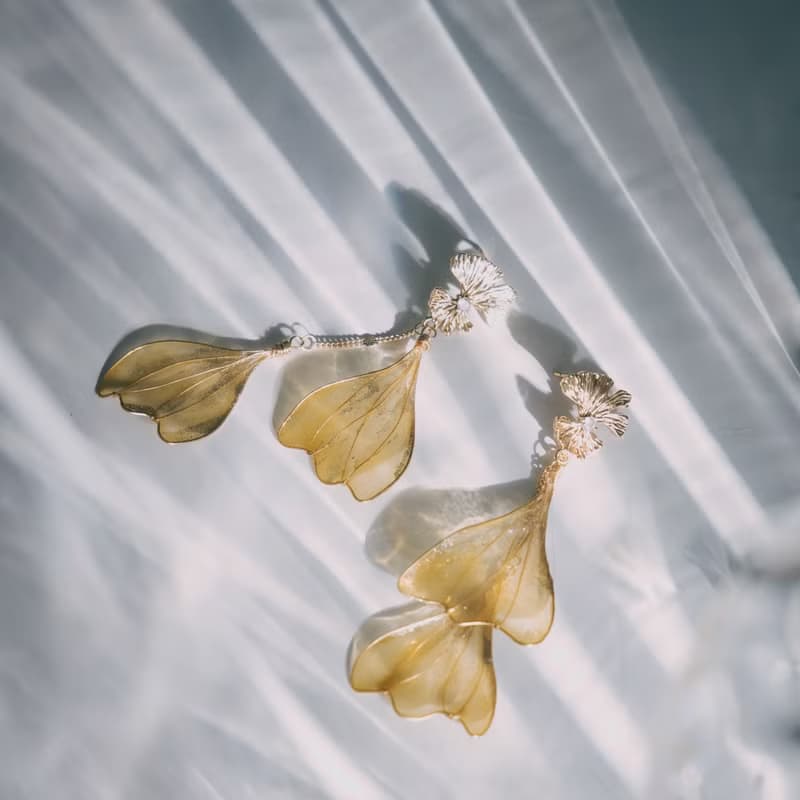 【羽翼-鵝黃金】垂墜耳環 | 水晶花飾品 | 新娘飾品 | 交換禮物