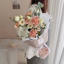 輕語系列 康乃馨鮮花花束