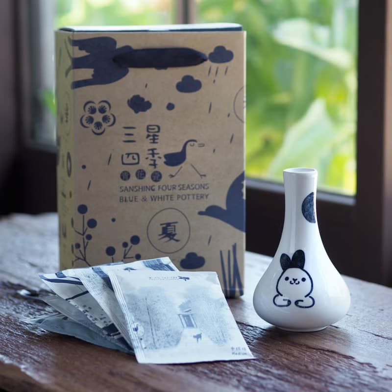 【花前月下中秋禮盒】月兔花器、咖啡濾掛組