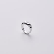 小貝殼戒 Little Shell ring