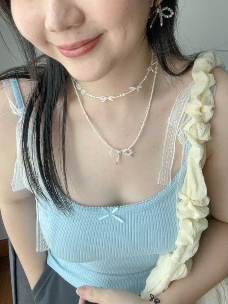 Charming cute I Bow Necklace Black Beige White