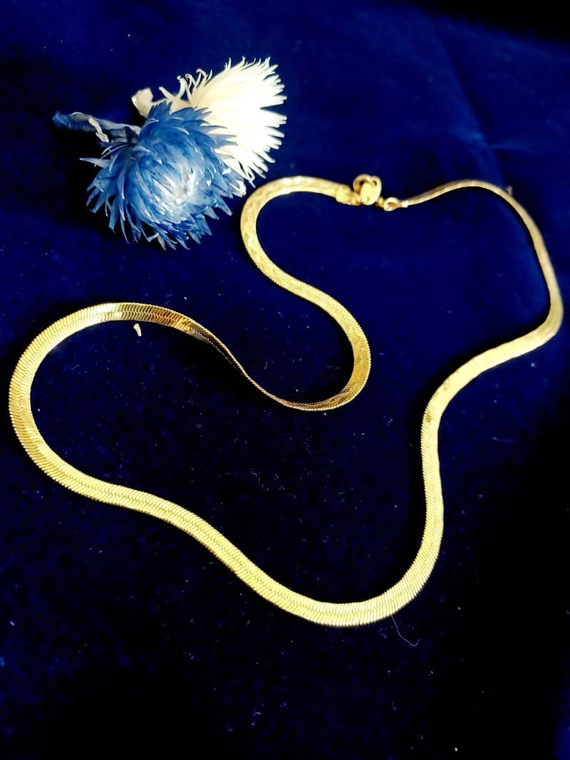 vintage jewelry AVON  金色扁平紋理蛇鏈  項鍊