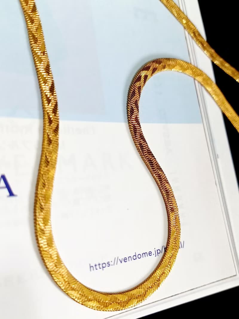 vintage jewelry AVON  金色扁平紋理蛇鏈  項鍊