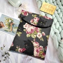 袋物系列-日本絕版厚棉布深灰底牡丹黑貓款-7.8吋電子書保護套-