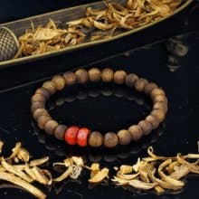 海南種植綠奇楠 + 四川錦紅料南紅瑪瑙 7mm 沉香手鍊 ( HKA2306 )