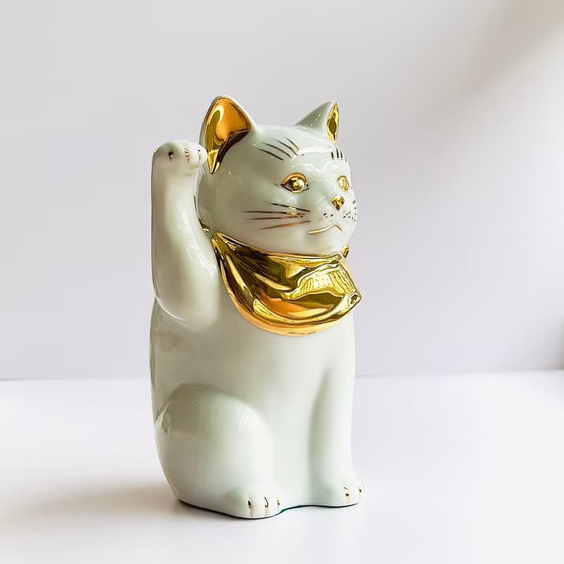 【開運招福】瀨戶燒-幸運招福金領巾純白招財貓-13cm/19cm
