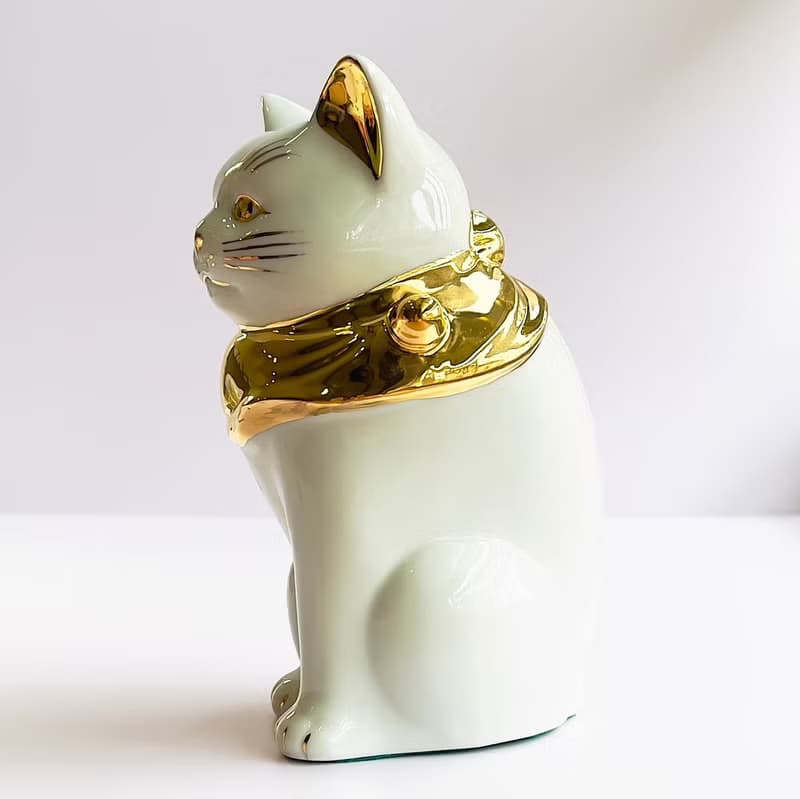 【開運招福】瀨戶燒-幸運招福金領巾純白招財貓-13cm/19cm