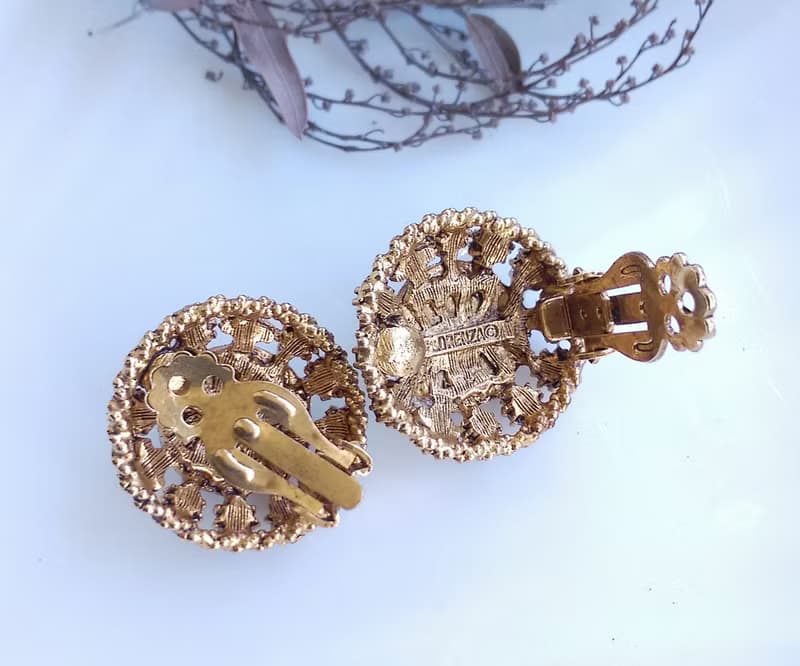 Vintage Jewelry 西洋古董飾品 FLORENZA 藍綠色調萊茵 夾式耳環