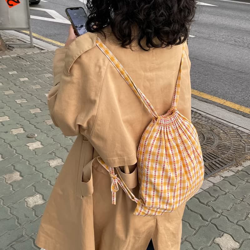 Palm drawstring bag / backpack (yellow)