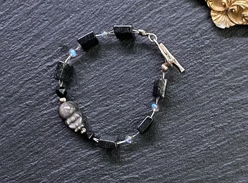 滿礦黑髮晶x灰月光石x黑曜石x銀曜石貔貅925純銀 財運 招貴人事業