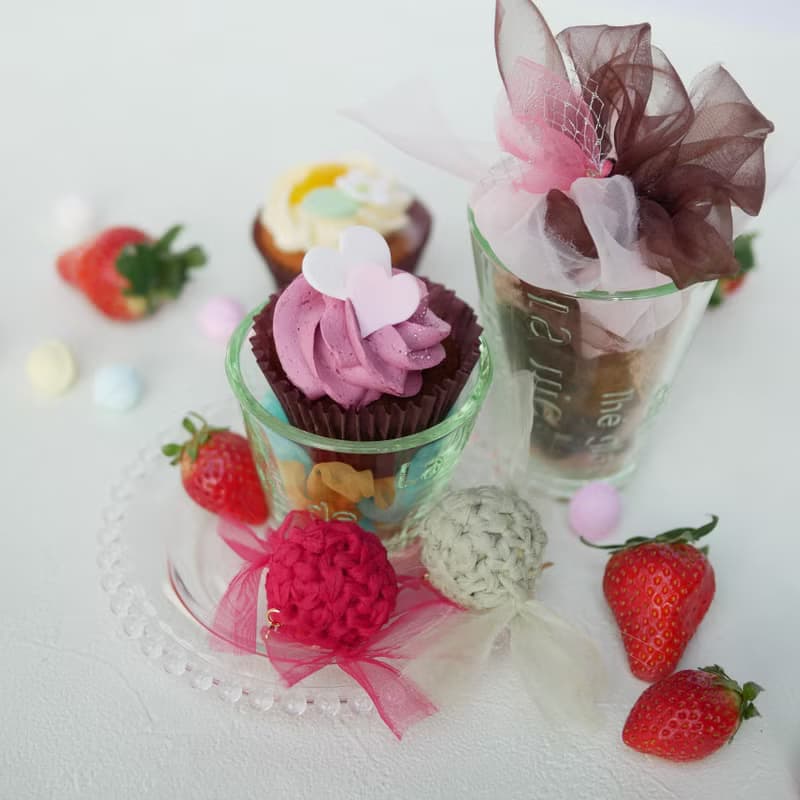 mini || 咲き編みシュシュ || いちごチョコ ||