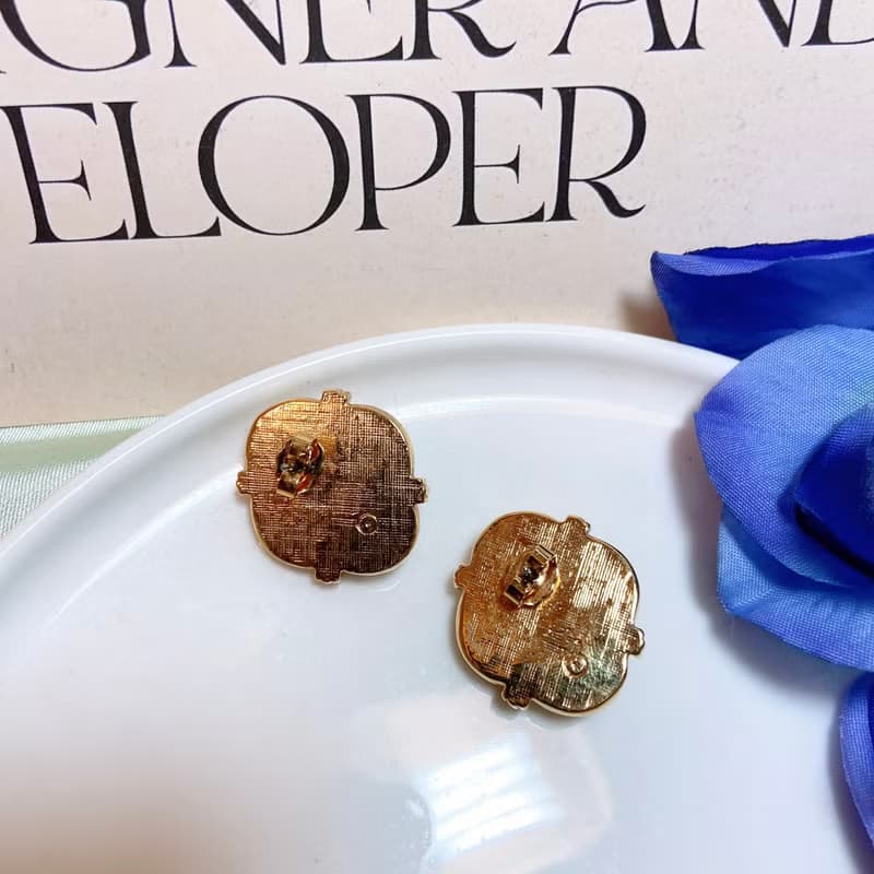 【西洋古董飾品】稀有精品 粉紅寶石皇室鑲嵌珍珠感線條 耳環耳針