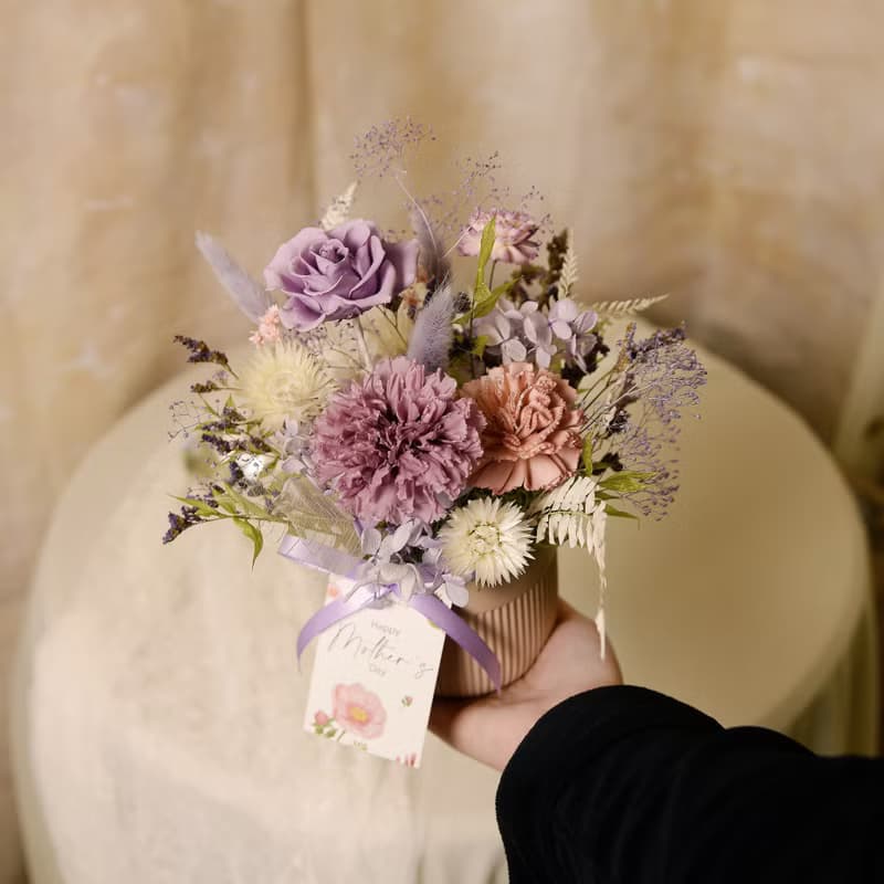 【氣質】母親節 永生康乃馨盆花 桌花  乾燥花 永生花 / 共3款