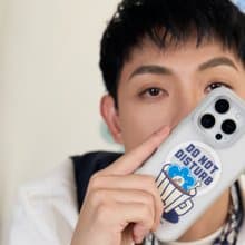 SIMON請勿打擾極光霧透MagSafe iPhone手機殼