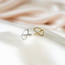 graceful 細緻交叉排鑽耳骨夾  925純銀 單鑽耳骨夾