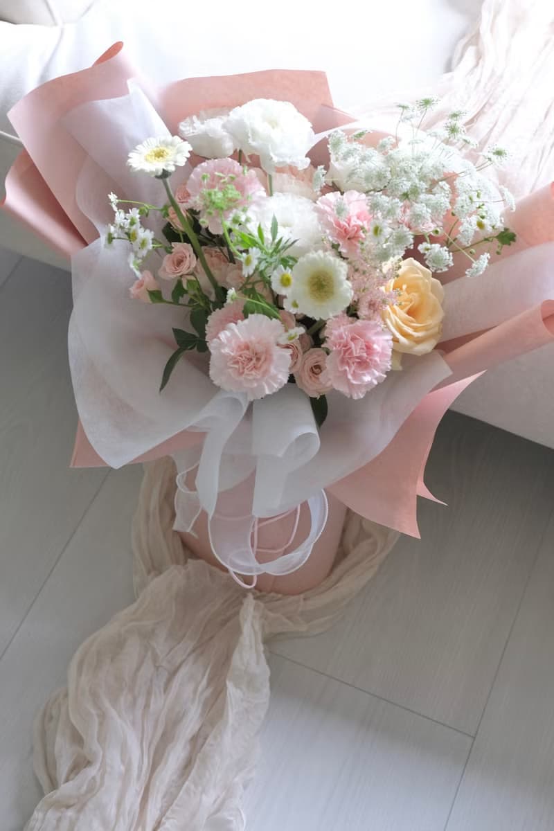 2025母親節 康乃馨 花束禮物  生日花籃