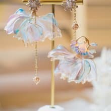 海洋樂園】水晶魚－白月色 紅色不對稱 淡水珍珠水晶花樹脂耳環