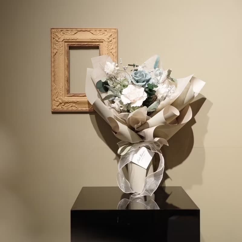 【遇見恆久】白綠戀歌森林系永生玫瑰花束 情人節花束 含盒 共3款