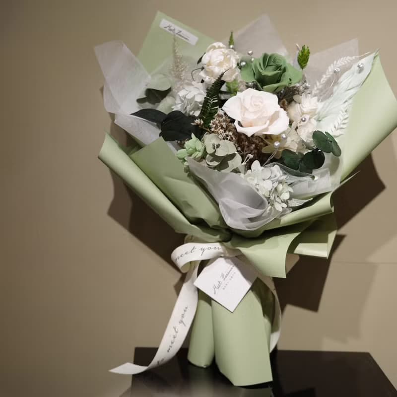 【遇見恆久】白綠戀歌森林系永生玫瑰花束 情人節花束 含盒 共3款