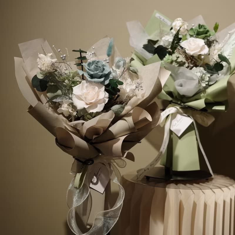 【遇見恆久】白綠戀歌森林系永生玫瑰花束 情人節花束 含盒 共3款