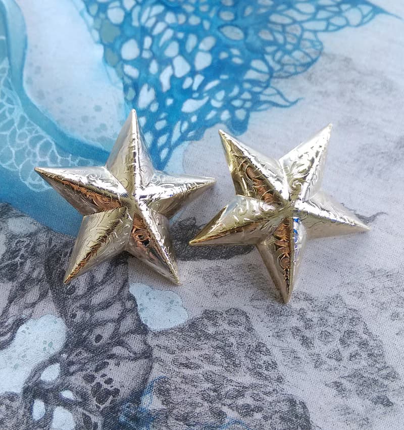 Vintage Jewelry 西洋古董飾品 壓紋 立體星星 夾式耳環
