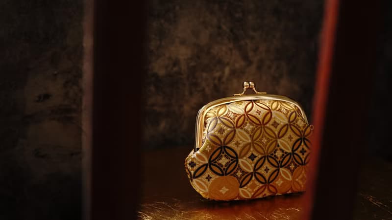 金襴金茶七寶紋親子口金包