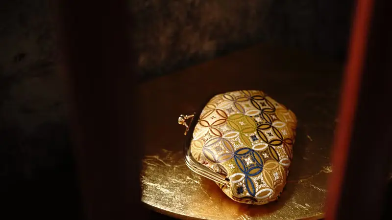 金襴金茶七寶紋親子口金包