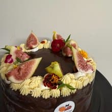 巧克力水果蛋糕
