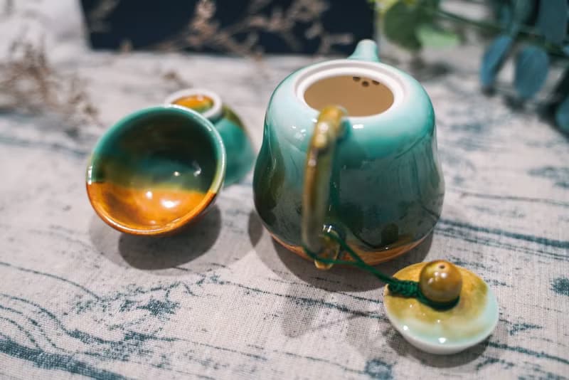 茶壺杯盤組(一壺二杯一盤)・三毛撒哈拉系列/送禮包裝/小卡代寫