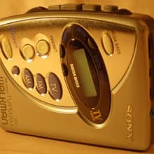 索尼隨身聽 WM-FX277 個人盒式磁帶播放器 AM/FM 收音機盒全新皮